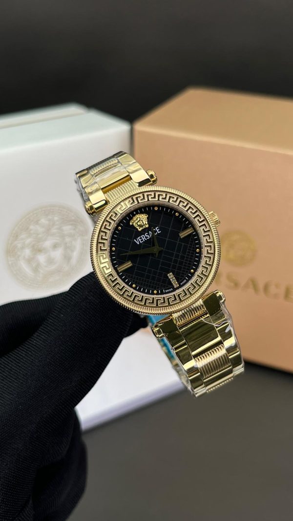 ساعت مچی زنانه ورساچه Versace - Image 3