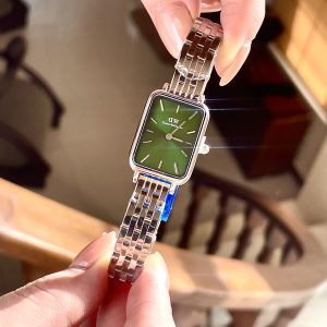 ساعت زنانه دنيل ولينگتون Daniel Wellington