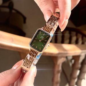 ساعت زنانه دنيل ولينگتون Daniel Wellington