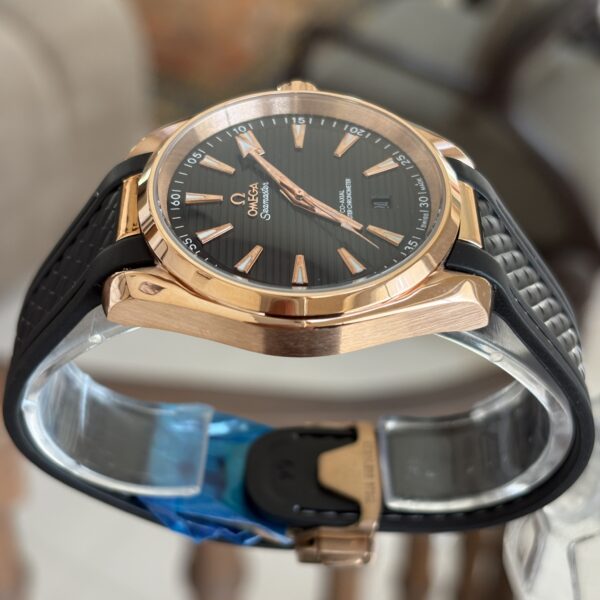 ساعت مردانه اتوماتیک امگا سیمستر Omega Seamaster - Image 3