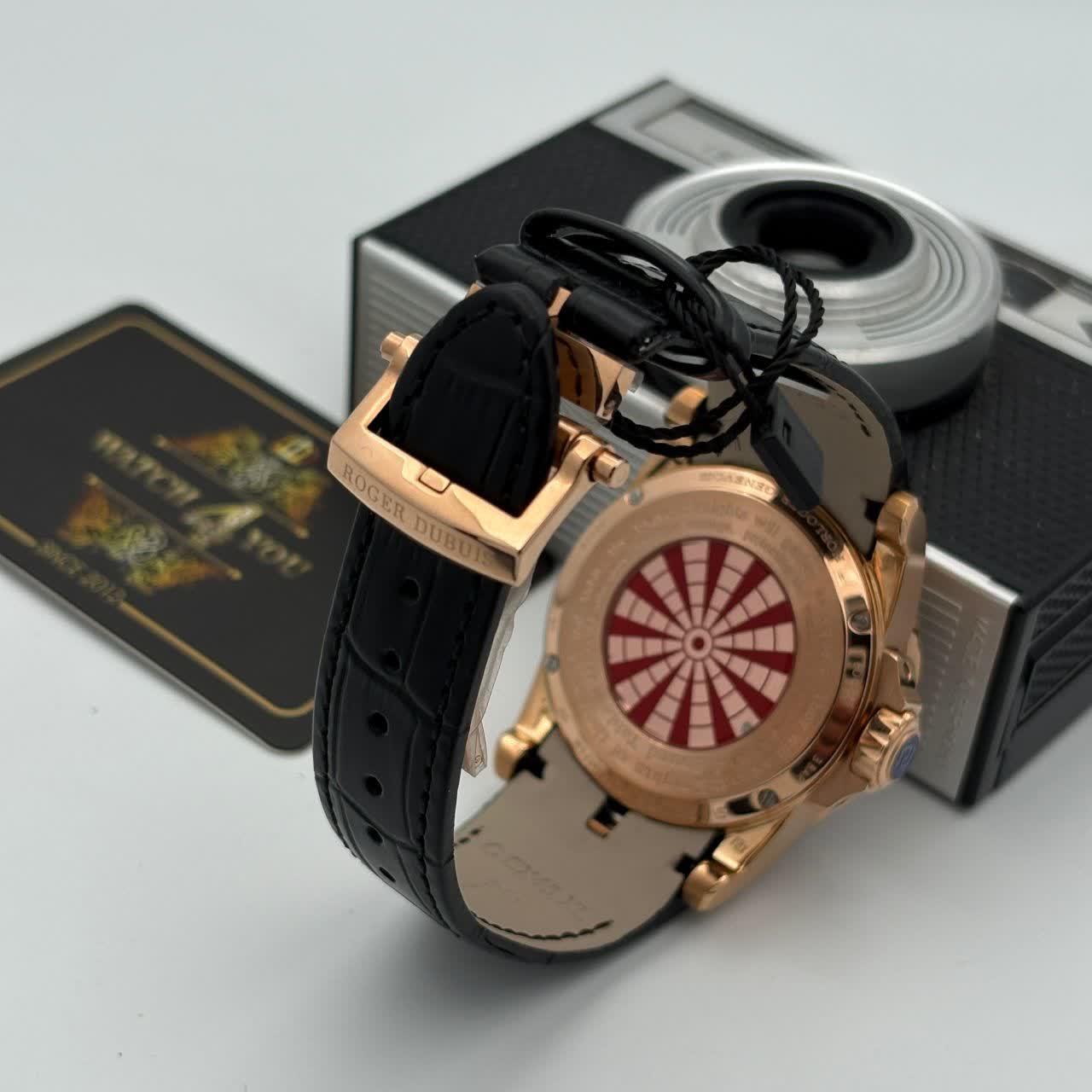 ساعت مردانه اتوماتیک موتور سوییس تمام نگین باگت راجر دابیوس - Image 3