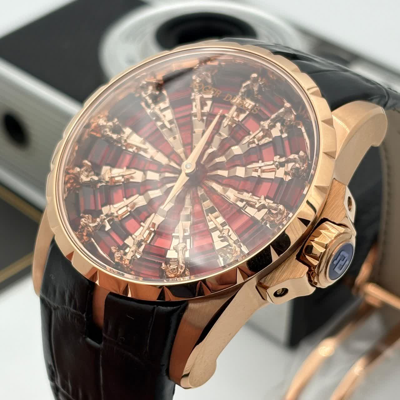 ساعت مردانه اتوماتیک موتور سوییس تمام نگین باگت راجر دابیوس - Image 4