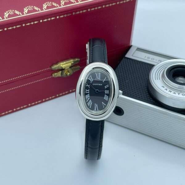 ساعت مچی زنانه سیلور صفحه مشکی کارتیه بایگنور  Cartier Baignoire