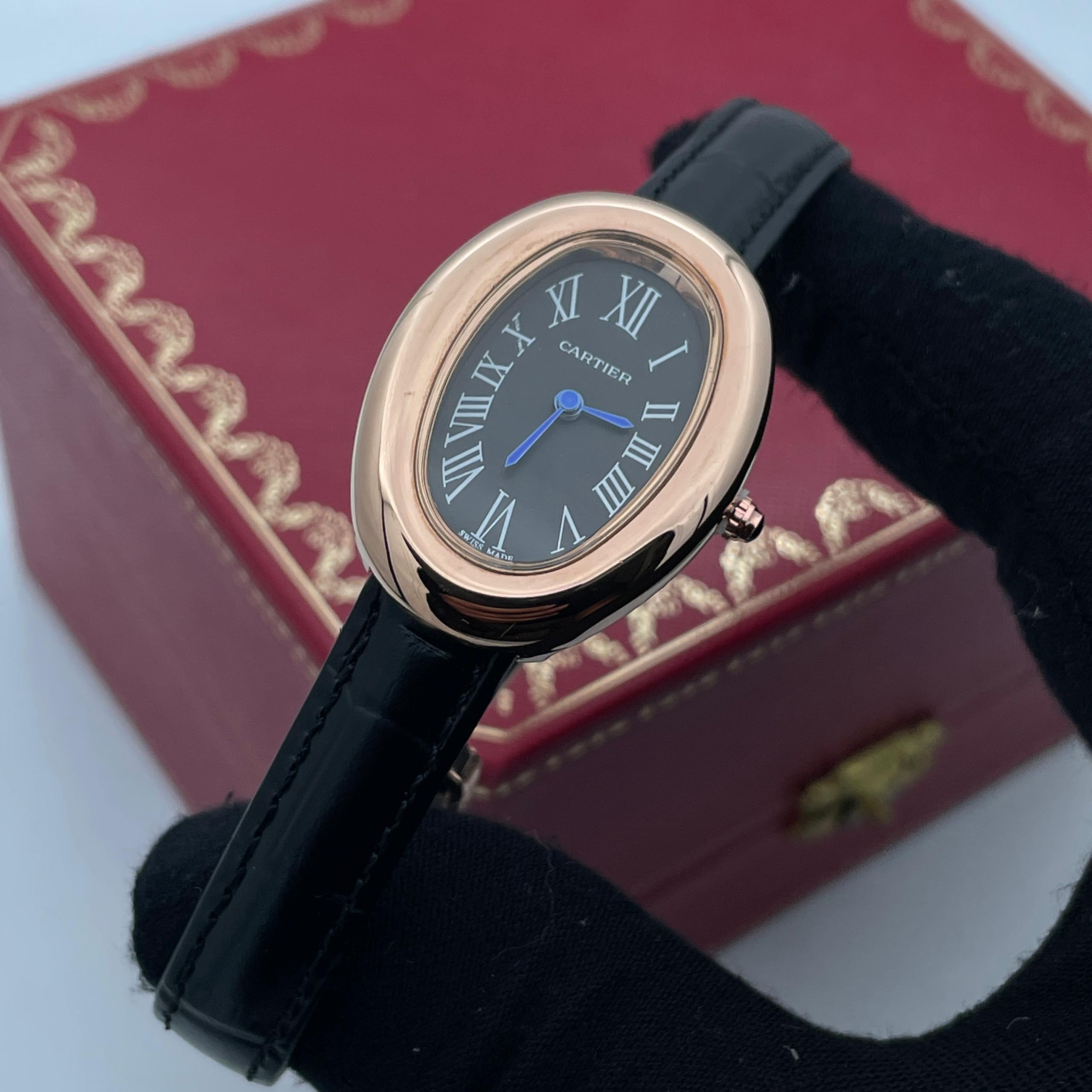 ساعت مچی زنانه رزگلد صفحه مشکی کارتیه بایگنور Cartier Baignoire