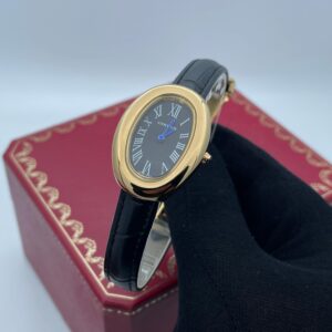 ساعت مچی زنانه طلایی صفحه مشکی کارتیه بایگنور  Cartier Baignoire