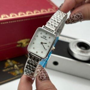ساعت زنانه دنيل ولينگتون سیلور صفحه سفید Daniel Wellington
