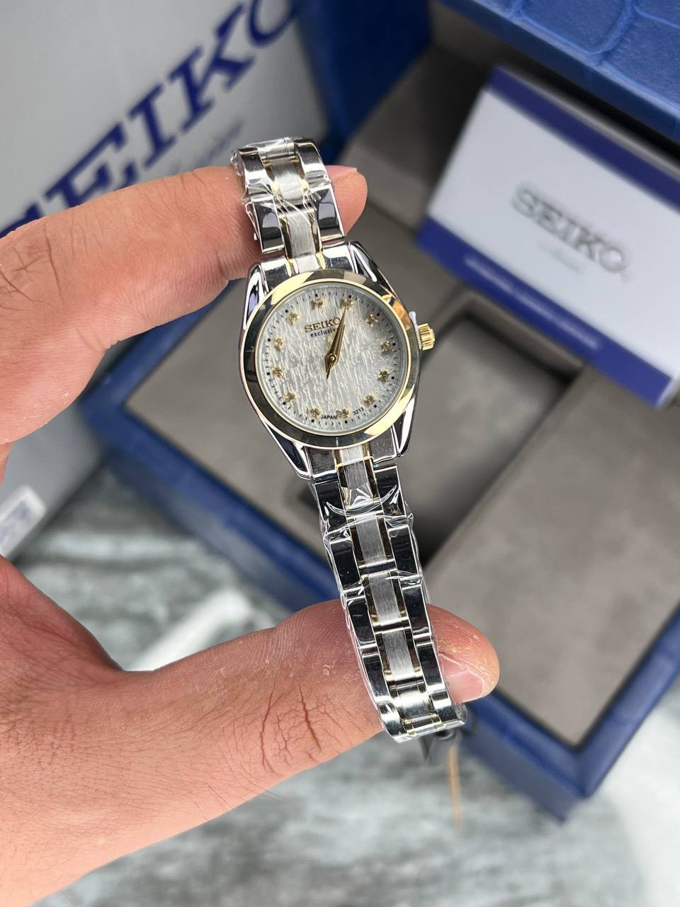 ساعت مچی زنانه کوارتز سیکو اکسکلوسیو Seiko