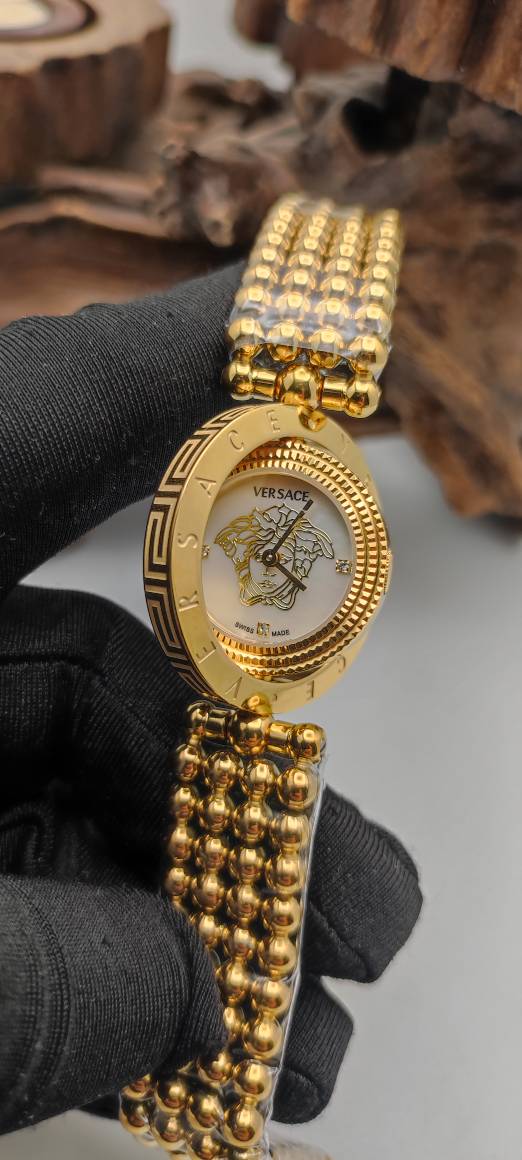 ساعت مچی زنانه صفحه چرخشی طلایی صفحه سفید ورساچه Versace - Image 2
