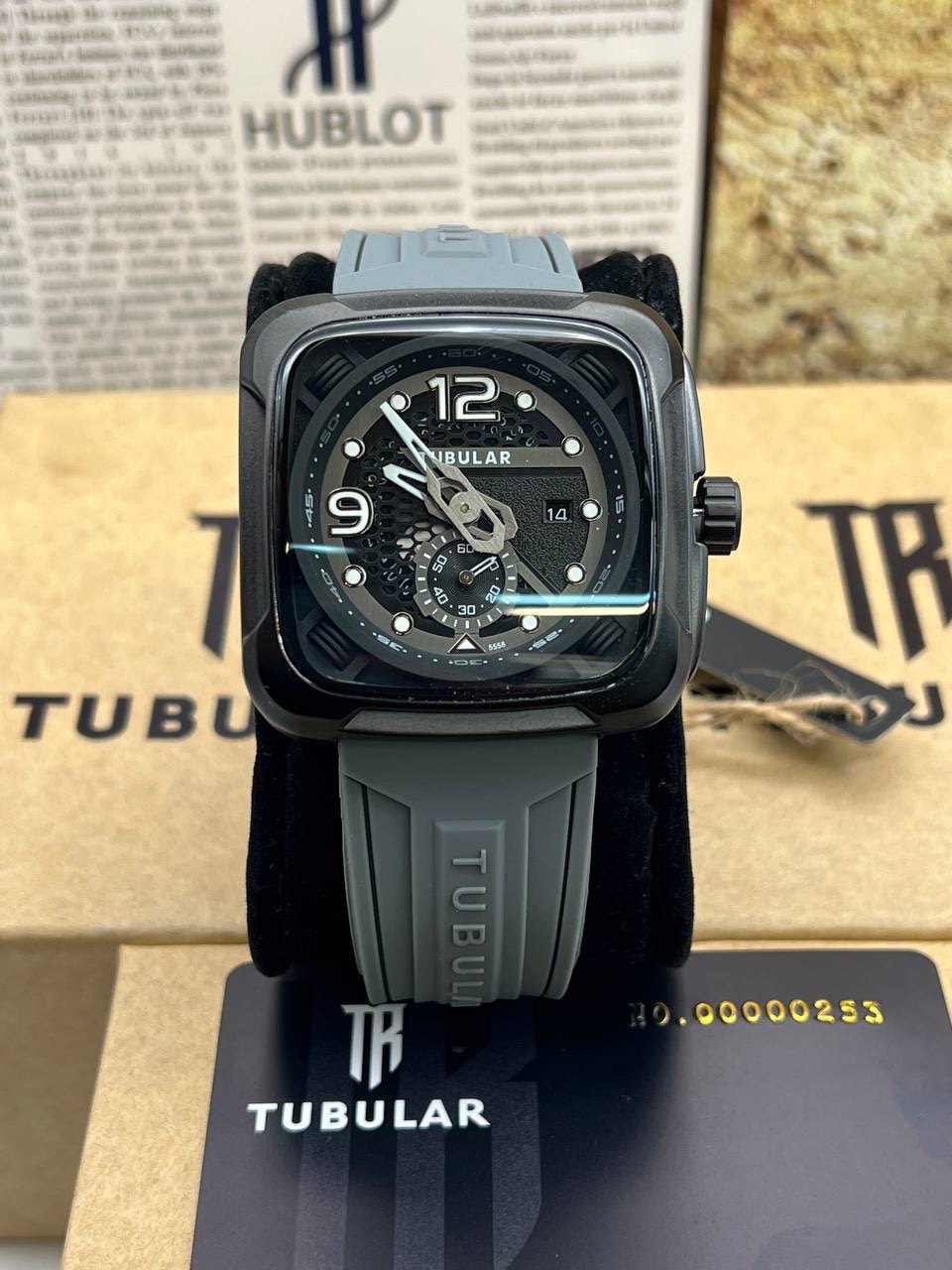 ساعت مچی اورجینال مردانه ساعت توبولار Tubular 012