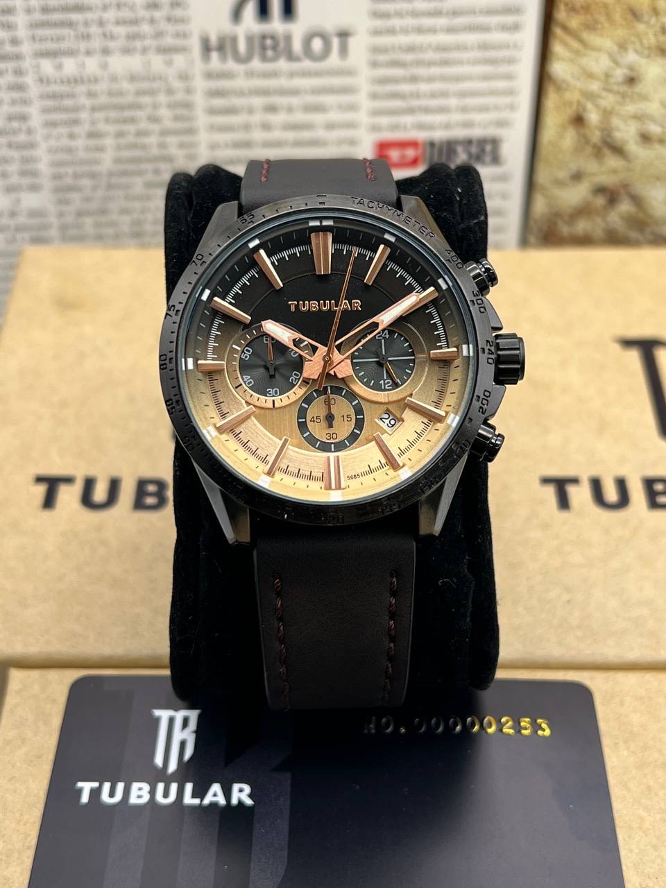 ساعت مچی اورجینال مردانه کرنوگراف توبولار Tubular 015