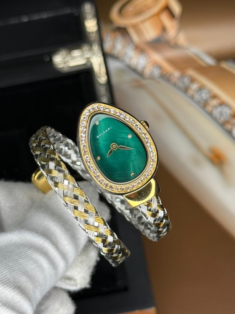 ساعت مچی دور نگین زنانه طرح مار بولگاری Bvlgari - Image 2