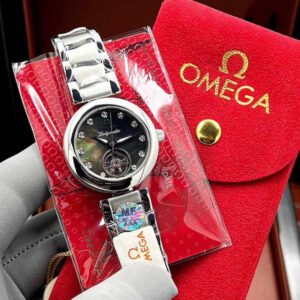 ساعت مچی زنانه اتوماتیک سیلور صفحه کهربایی امگا Omega Ladymatic