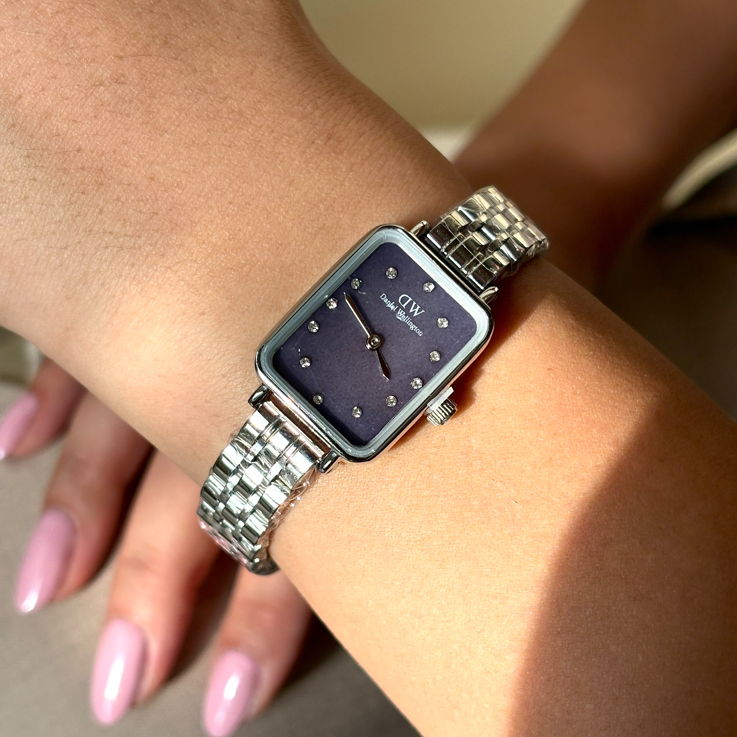 ساعت زنانه دنيل ولينگتون سیلور صفحه کهربایی Daniel Wellington