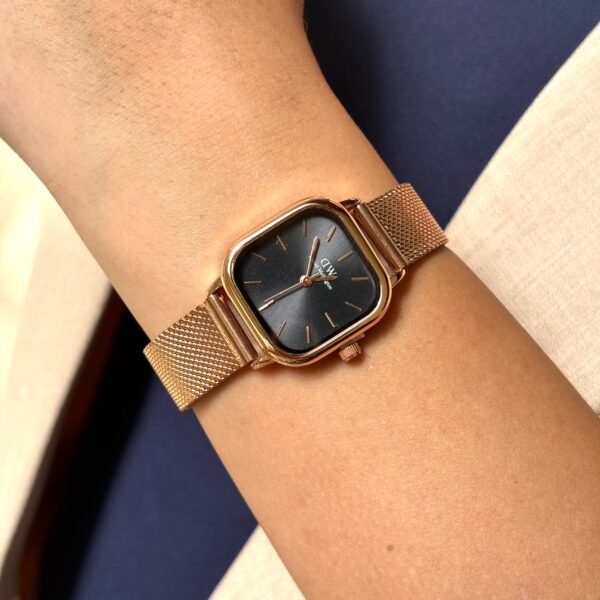 ساعت زنانه دنيل ولينگتون رزگلد صفحه مشکی Daniel Wellington quadro