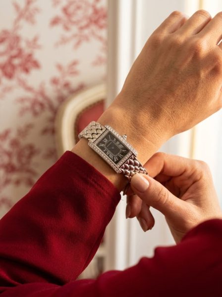 ساعت مچی زنانه کارتیه تانک امریکن cartier tank Americaine