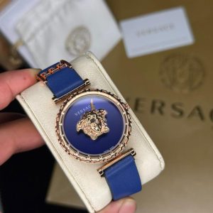 ساعت مچی زنانه ورساچه مدوسا طلایی بند چرمی Versace