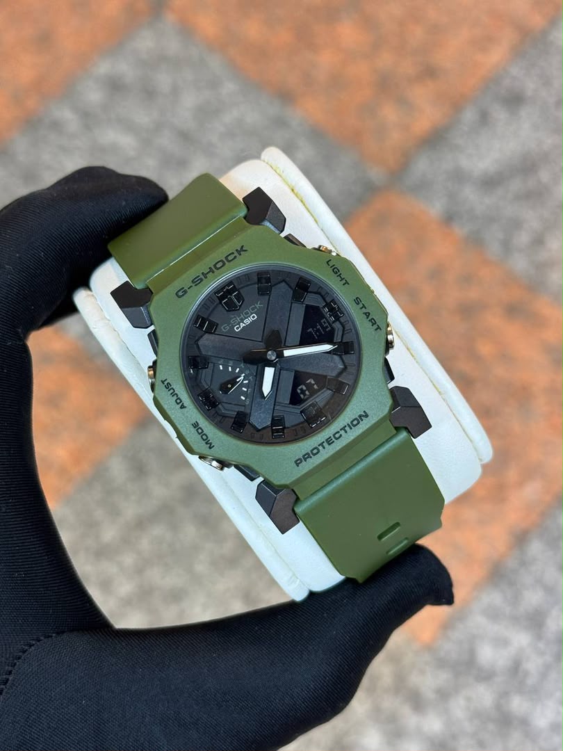 ساعت مچی مردانه کاسیو جیشاک CASIO G-SHOCK مدل GA-2300-7ADR