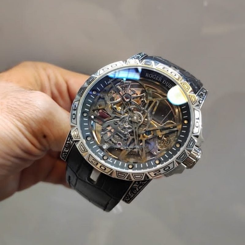 ساعت مردانه اتومات راجر دوبایس Roger Dubuis (2)