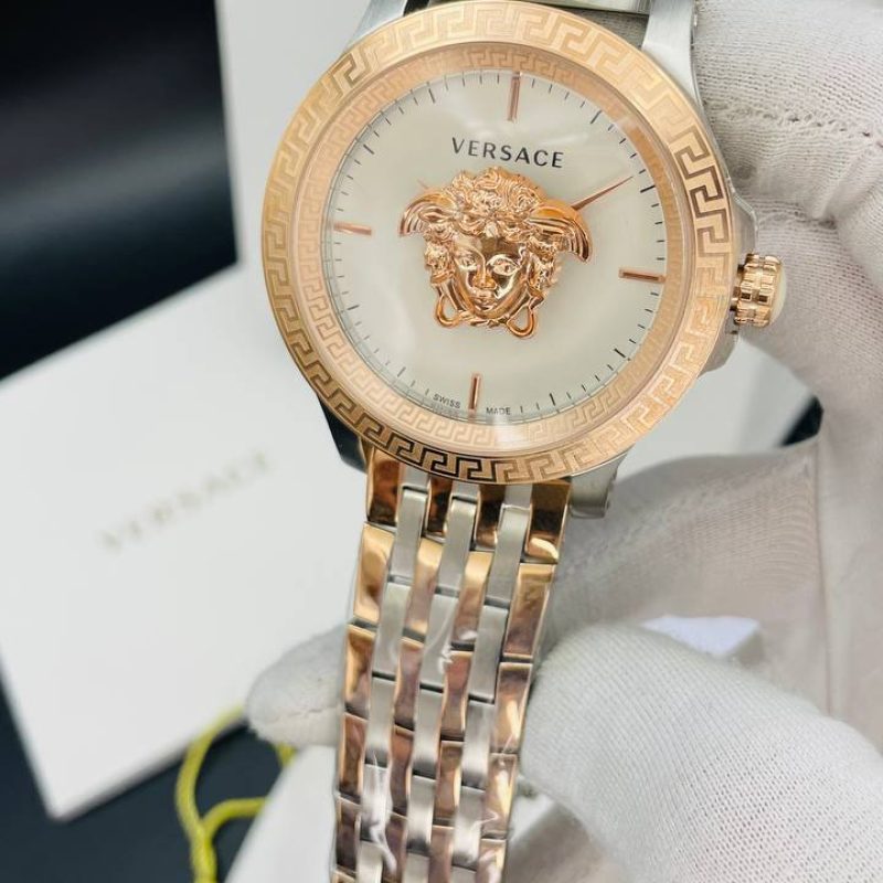 ساعت مردانه ورساچه Versace