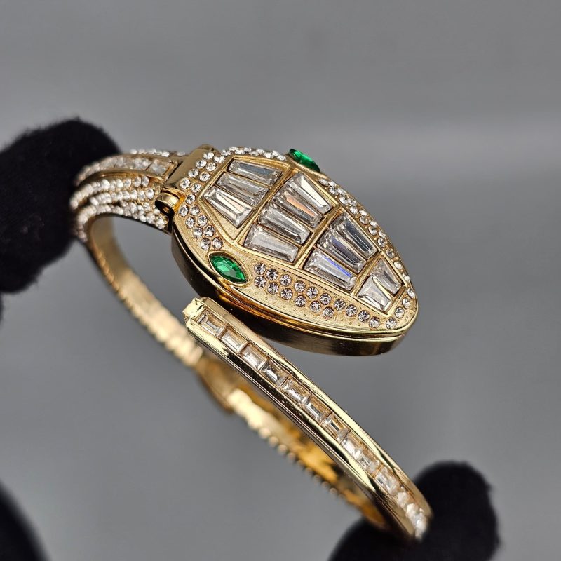 ساعت زنانه بولگاری سرپنتی طرح مار Bvlgari