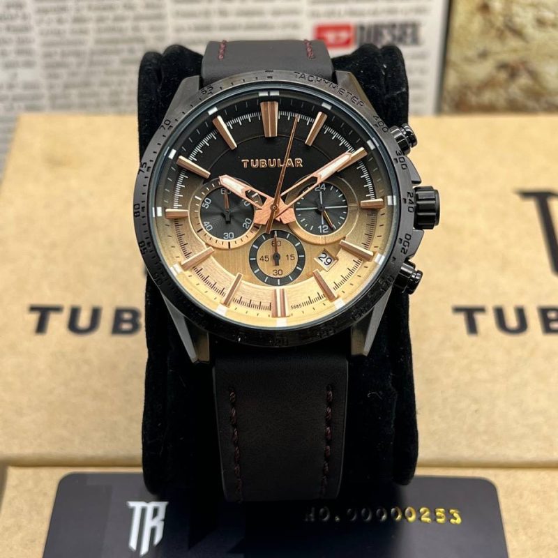 ساعت مچی اورجینال مردانه کرنوگراف توبولار  Tubular 015